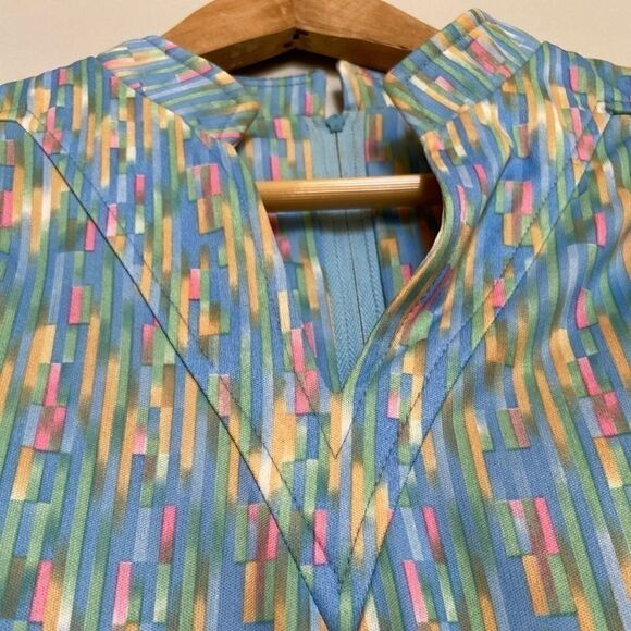 Vintage 60s 70s Psychedellic Top by Myrette - Picture 5 of 7